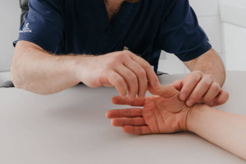   Как восстановиться после хирургии при синдроме запястного канала