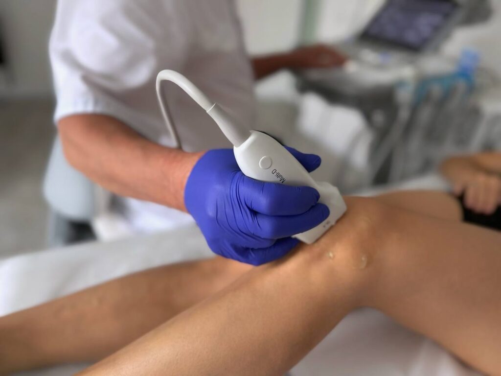 УЗД при болю в суглобі: коли це змінює план лікування?