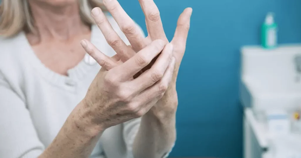 Як визначити, чи це артрит, чи просто перевантаження суглоба?