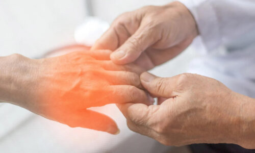 Які симптоми має посттравматична нейропатія?