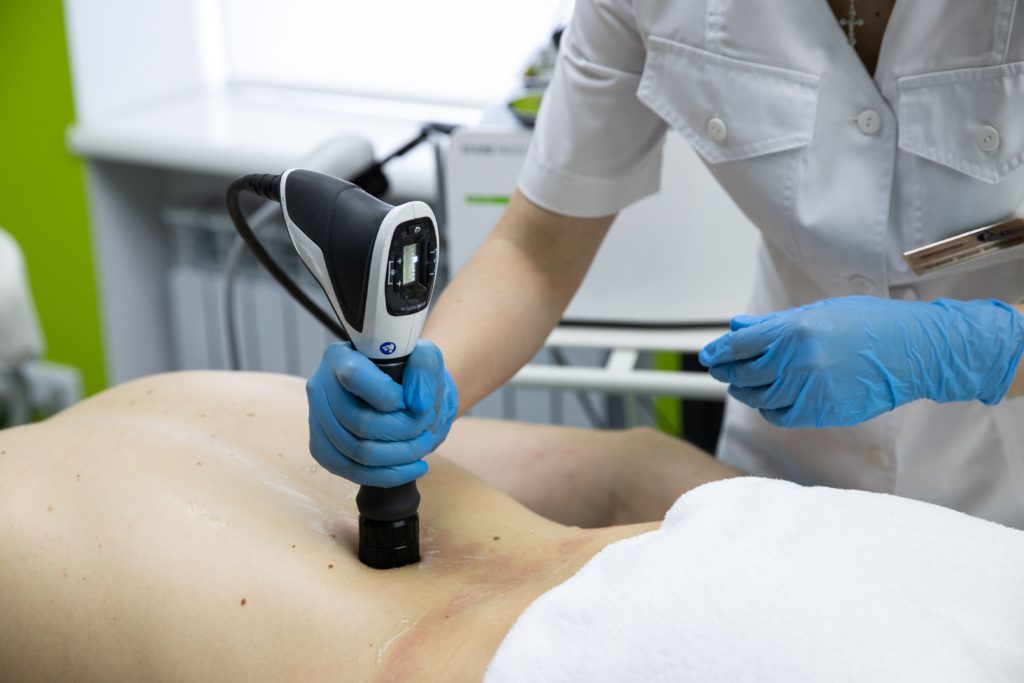 Чи ефективна ударно-хвильова терапія при тендинітах?