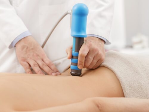 Эффективна ли ударно-волновая терапия при боли в спине?