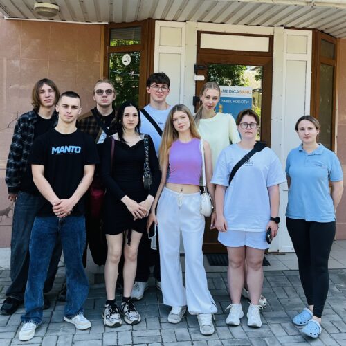 Студенти ЧНУ ім.Петра Могили відвідали Медикасано